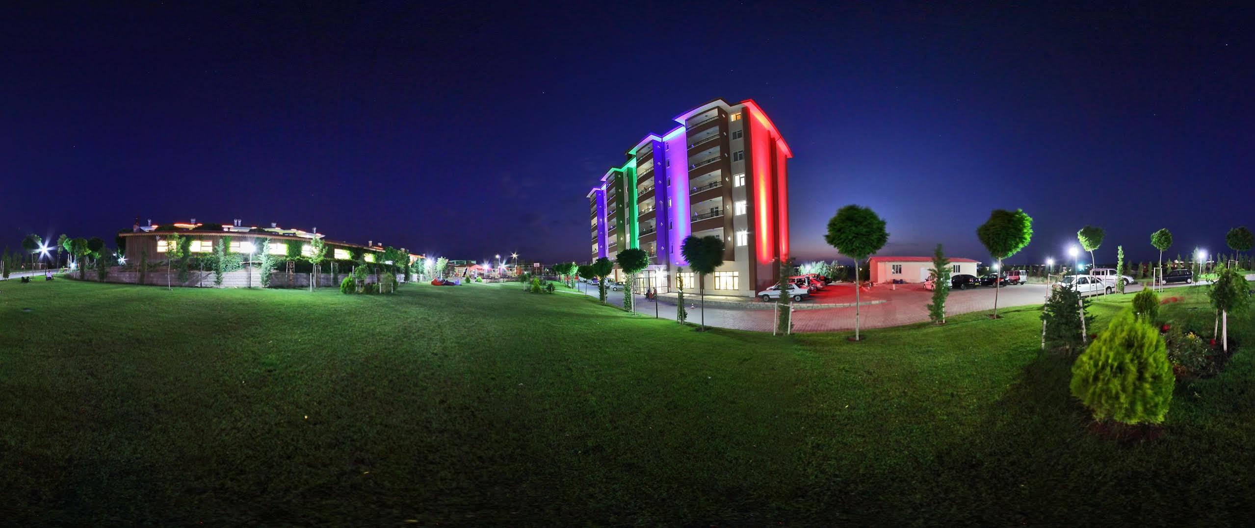 Vila Ceylan Termal Saglikli Yasam Koyu Eskişehir Exteriér fotografie